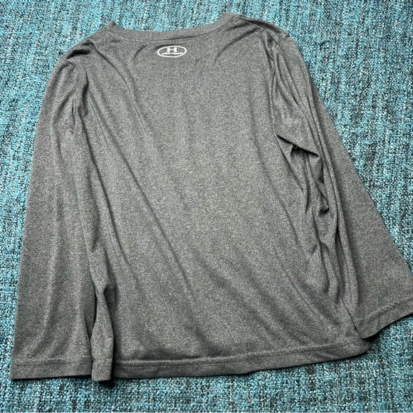 Under Armour Youth Boy's Long Sleeve T-Shirt in Gray Orange - Picture 3 of 6